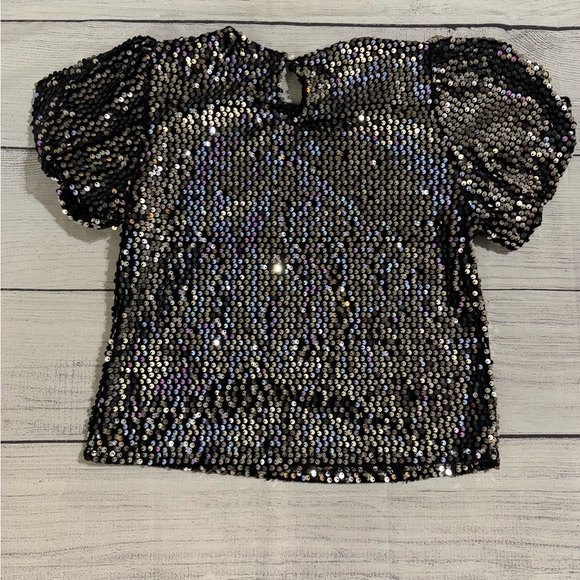 Black Sequin Women’s Top - Picture 4 of 6